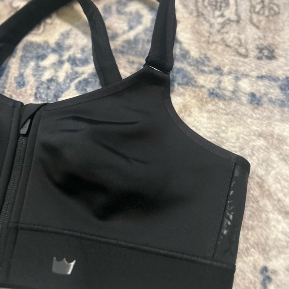 Shefit Women's Black Sports Bra - Picture 3 of 8